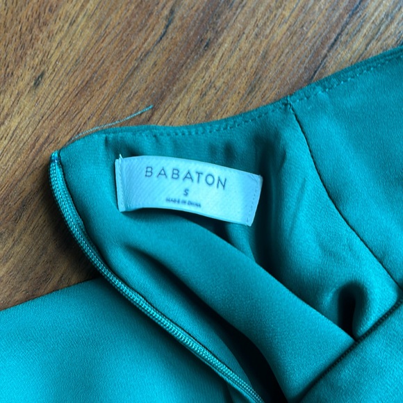 🌺🌺Babaton Sleeveless Top🌺🌺 - Picture 9 of 10